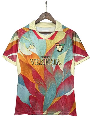 Venezia édition spéciale maillot uniforme de football kit de football rose pour hommes hauts chemise de sport 2024-2025