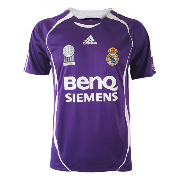 Real Madrid gardien de but rétro maillot de football uniforme vintage kit de football violet pour hommes hauts chemise de sport 2006-2007