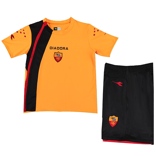 AS Roma maillot de football rétro pour enfants à l'extérieur kit de football vintage pour enfants deuxième mini-chemise de football uniformes pour jeunes 2005-2006